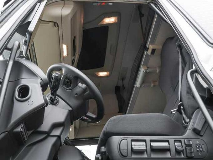 Iveco S-Way AS440S50T/P  Sattelzugmaschine
