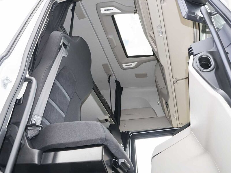 Iveco S-Way AS440S50T/P